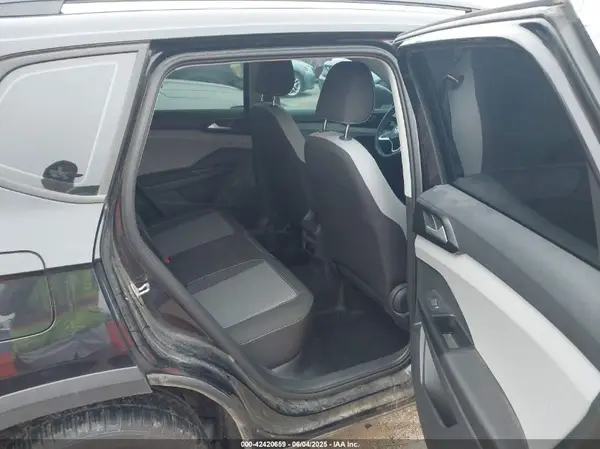 3VVCX7B23PM315190 2023 VOLKSWAGEN TAOS - Image 8