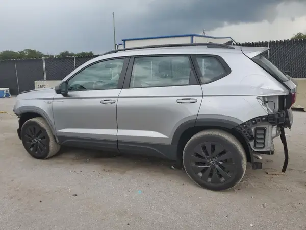 3VVCX7B23PM374871 2023 VOLKSWAGEN TAOS - Image 2