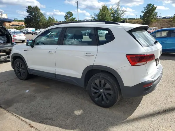 3VVCX7B24PM330569 2023 VOLKSWAGEN TAOS - Image 2