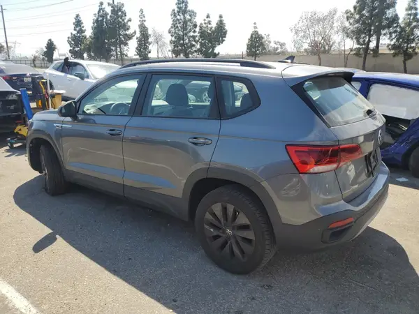 3VVCX7B24PM367217 2023 VOLKSWAGEN TAOS - Image 2