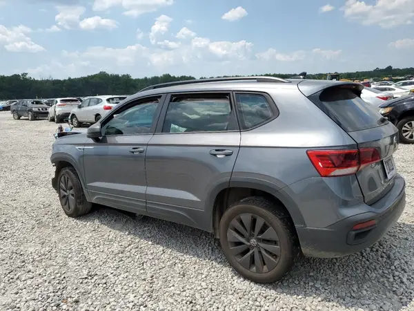 3VVCX7B26NM007900 2022 VOLKSWAGEN TAOS - Image 2