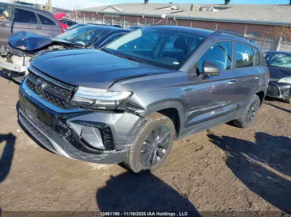 3VVCX7B26RM089911 2024 VOLKSWAGEN TAOS - Image 2