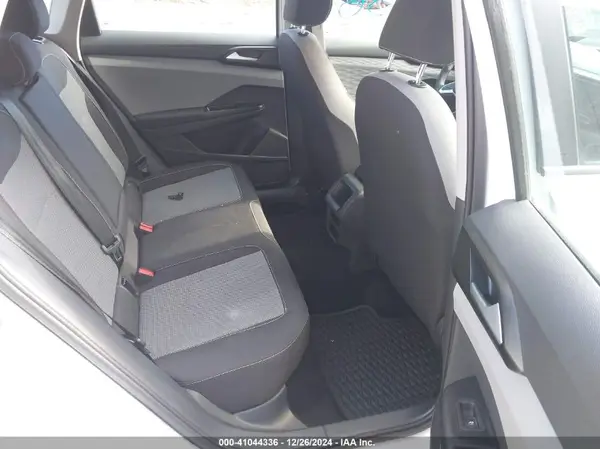 3VVCX7B27PM372458 2023 VOLKSWAGEN TAOS - Image 8