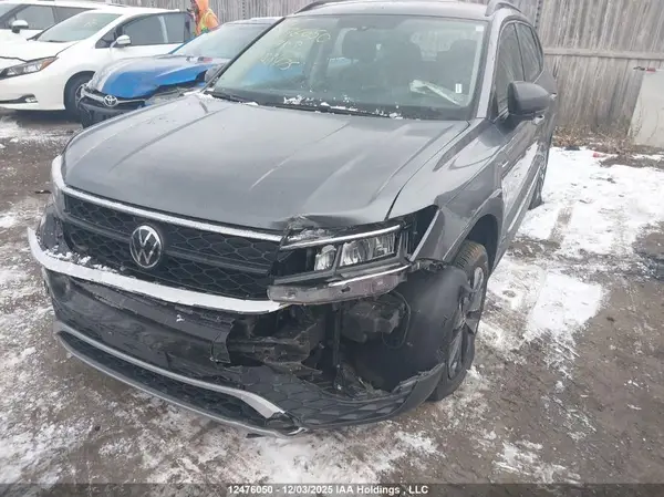 3VVCX7B27RM088475 2024 VOLKSWAGEN TAOS - Image 2