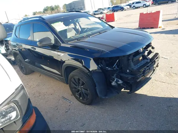 3VVCX7B28NM056015 2022 VOLKSWAGEN TAOS - Image 1