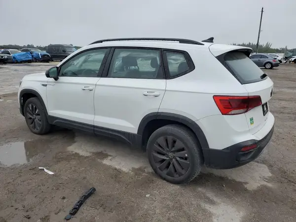 3VVCX7B28PM372789 2023 VOLKSWAGEN TAOS - Image 2