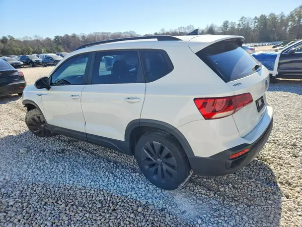 3VVCX7B29NM051518 2022 VOLKSWAGEN TAOS - Image 2