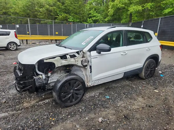 3VVCX7B29NM065709 2022 VOLKSWAGEN TAOS - Image 1
