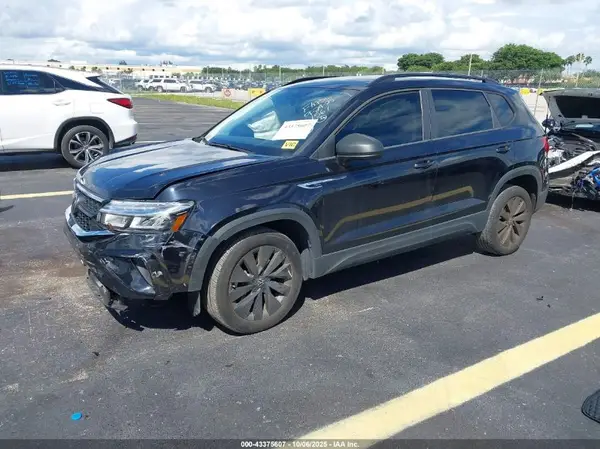 3VVCX7B29PM321561 2023 VOLKSWAGEN TAOS - Image 2