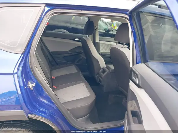 3VVCX7B29PM372980 2023 VOLKSWAGEN TAOS - Image 8
