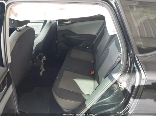 3VVCX7B2XPM313520 2023 VOLKSWAGEN TAOS - Image 8