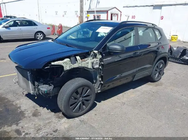 3VVCX7B2XPM364192 2023 VOLKSWAGEN TAOS - Image 2
