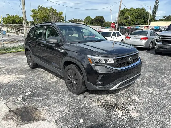 3VVCX7B2XPM364371 2023 VOLKSWAGEN TAOS - Image 1