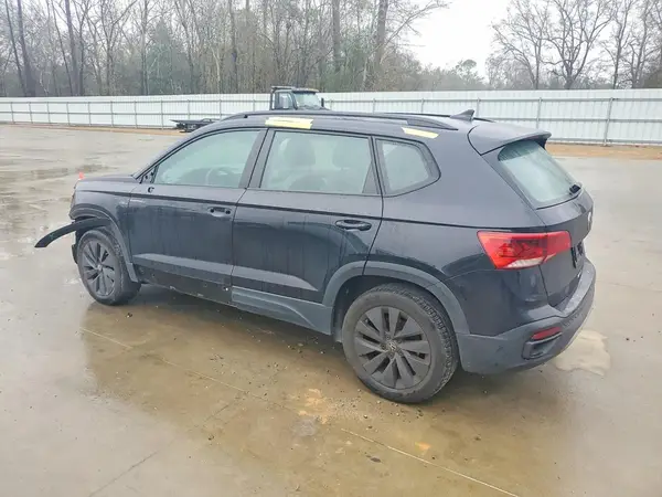 3VVCX7B2XPM374687 2023 VOLKSWAGEN TAOS - Image 2