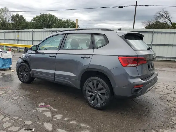 3VVCX7B2XPM374835 2023 VOLKSWAGEN TAOS - Image 2