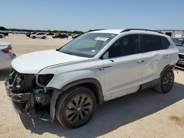 3VVDX7B20NM056255 2022 VOLKSWAGEN TAOS - Image 1