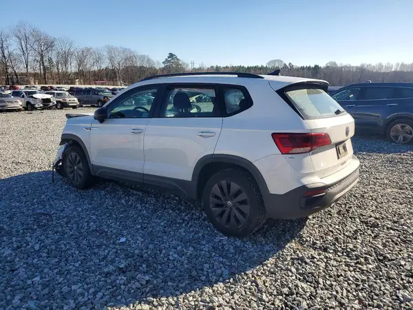 3VVDX7B21NM026973 2022 VOLKSWAGEN TAOS - Image 2