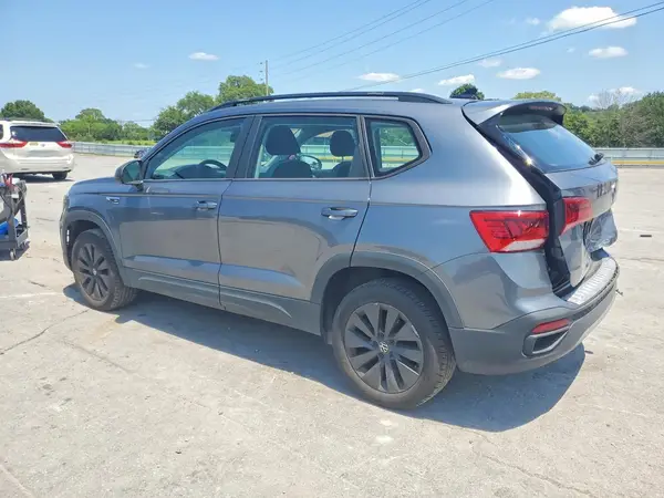 3VVDX7B22NM004741 2022 VOLKSWAGEN TAOS - Image 2