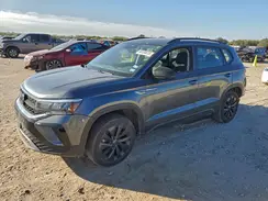 3VVDX7B22NM010801 2022 VOLKSWAGEN TAOS