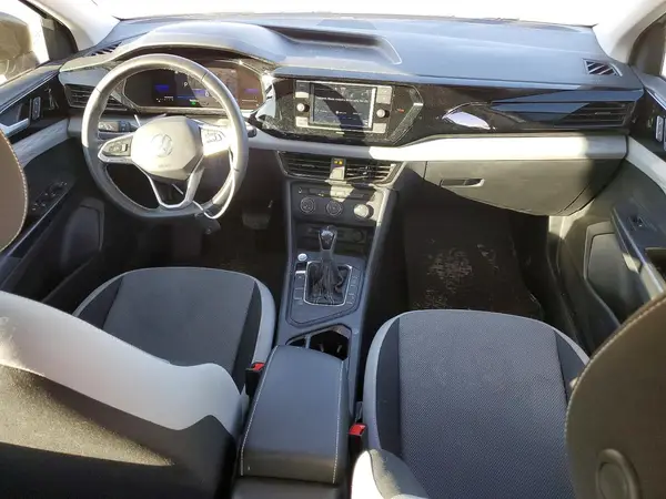 3VVDX7B22NM011253 2022 VOLKSWAGEN TAOS - Image 8