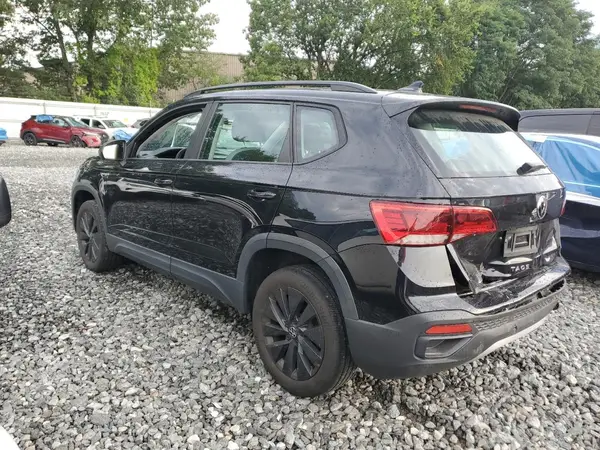 3VVDX7B22NM020390 2022 VOLKSWAGEN TAOS - Image 2