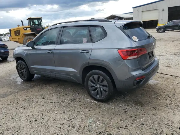 3VVDX7B22NM035360 2022 VOLKSWAGEN TAOS - Image 2
