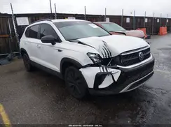 3VVDX7B23NM003243 2022 VOLKSWAGEN TAOS