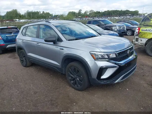 3VVDX7B23PM350445 2023 VOLKSWAGEN TAOS - Image 1