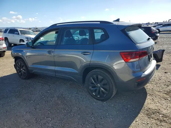 3VVDX7B24NM076864 2022 VOLKSWAGEN TAOS - Image 2