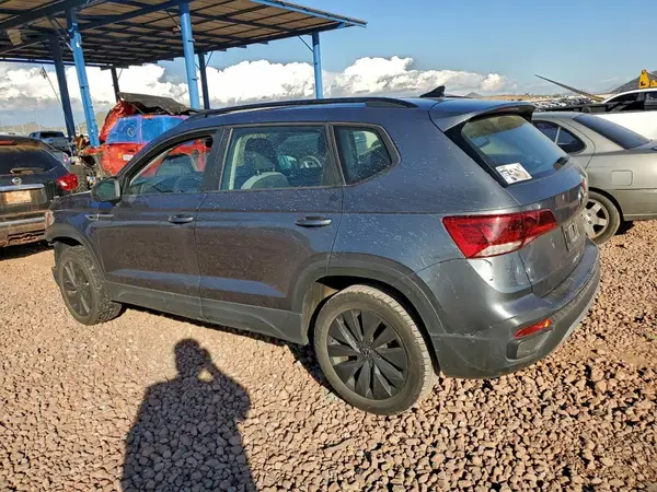 3VVDX7B24PM360093 2023 VOLKSWAGEN TAOS - Image 2