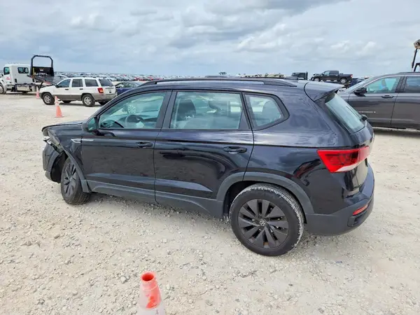 3VVDX7B26NM047964 2022 VOLKSWAGEN TAOS - Image 2
