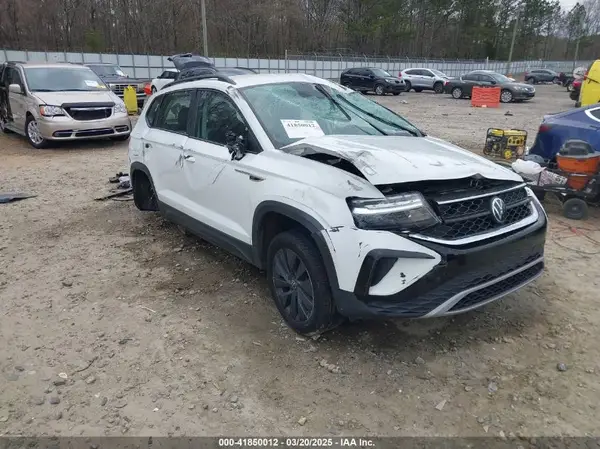 3VVDX7B26PM338533 2023 VOLKSWAGEN TAOS - Image 1