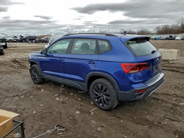 3VVDX7B26PM353226 2023 VOLKSWAGEN TAOS - Image 2