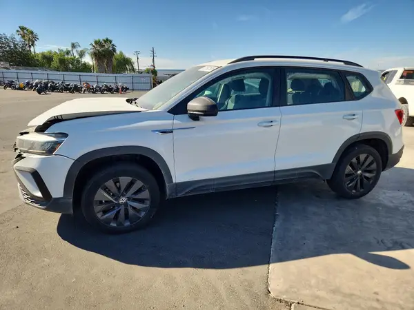3VVDX7B27PM321921 2023 VOLKSWAGEN TAOS - Image 1