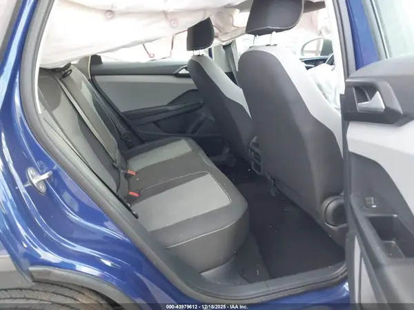 3VVDX7B27PM329968 2023 VOLKSWAGEN TAOS - Image 8