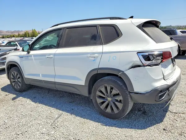 3VVDX7B27PM359701 2023 VOLKSWAGEN TAOS - Image 2