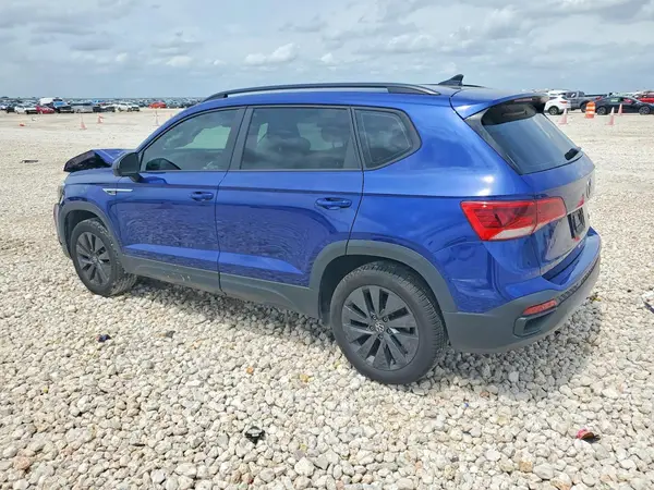 3VVDX7B28PM326464 2023 VOLKSWAGEN TAOS - Image 2