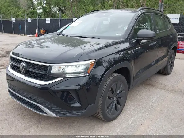 3VVDX7B28PM365510 2023 VOLKSWAGEN TAOS - Image 2