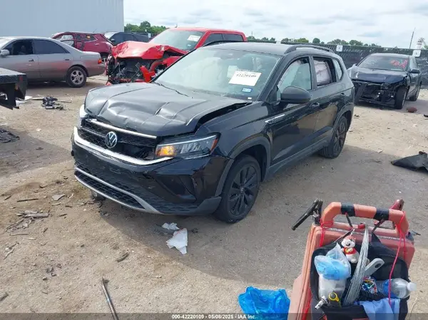 3VVDX7B29NM005157 2022 VOLKSWAGEN TAOS - Image 2