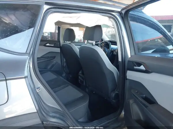 3VVDX7B29PM358680 2023 VOLKSWAGEN TAOS - Image 8