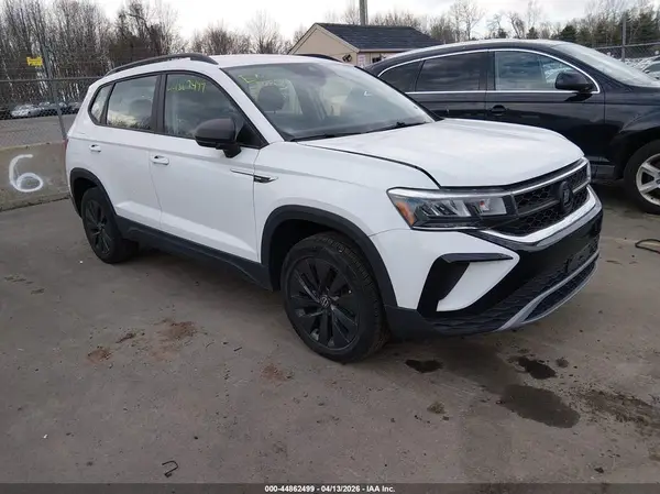 3VVDX7B2XPM319466 2023 VOLKSWAGEN TAOS - Image 1