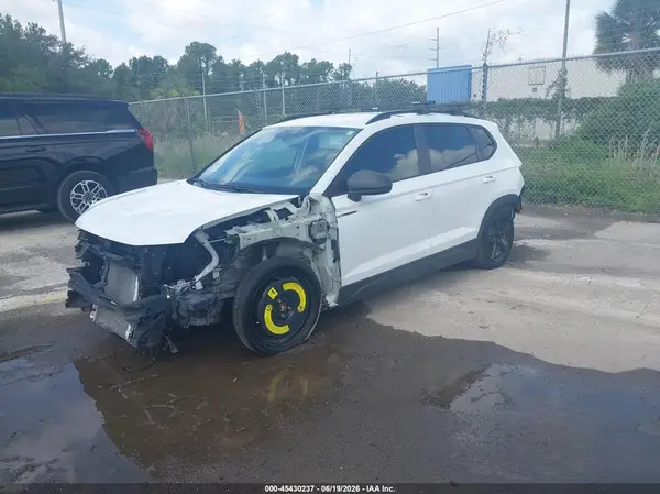 3VVDX7B2XPM341371 2023 VOLKSWAGEN TAOS - Image 2