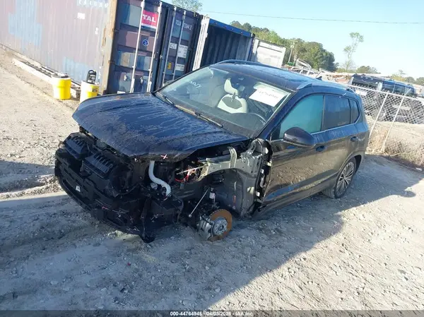 3VVEC7B22SM003228 2025 VOLKSWAGEN TAOS - Image 2