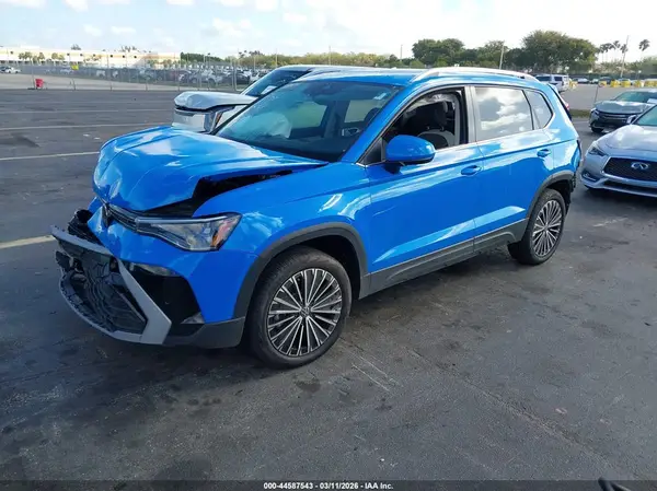 3VVEC7B22SM026587 2025 VOLKSWAGEN TAOS - Image 2