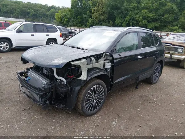 3VVEC7B22TM059266 2026 VOLKSWAGEN TAOS - Image 2