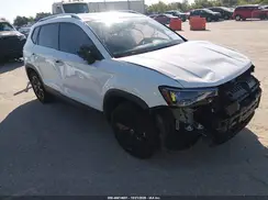 3VVEC7B23SM011239 2025 VOLKSWAGEN TAOS