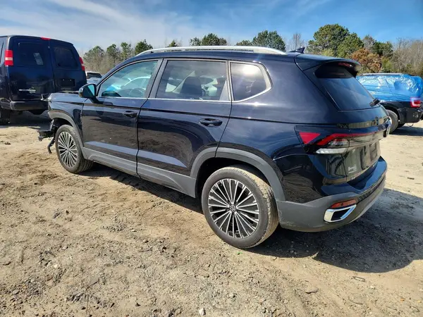 3VVEC7B24SM023710 2025 VOLKSWAGEN TAOS - Image 2