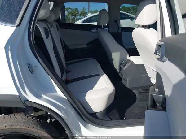 3VVEC7B24SM041611 2025 VOLKSWAGEN TAOS - Image 8