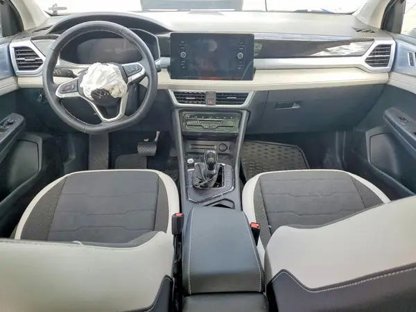 3VVEC7B24SM065102 2025 VOLKSWAGEN TAOS - Image 8