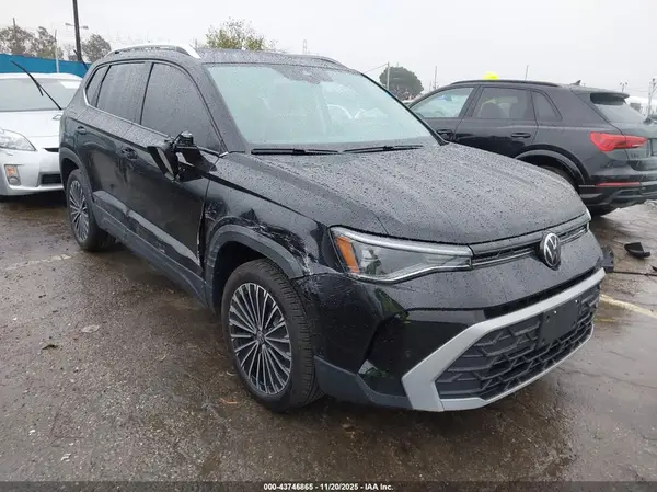 3VVEC7B25SM012604 2025 VOLKSWAGEN TAOS - Image 1